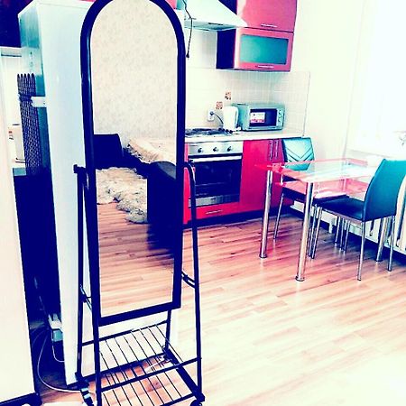 Apartment on Sauran Str Center Astana Extérieur photo